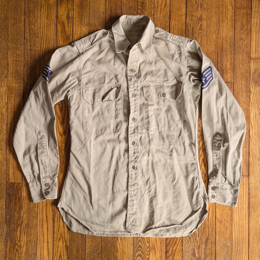 Vintage U.S. Army Military Tan Button-Up Uniform Shirt